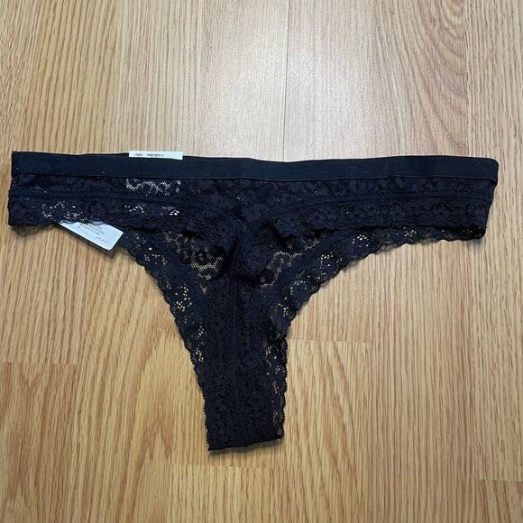 Bundle of 3 Jenni Thongs, S - Picture 10 of 12